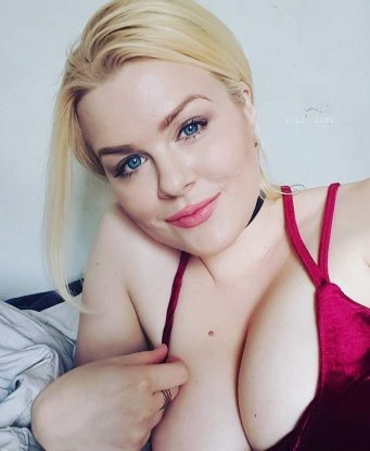 Анкета проститутки Анна - город Петровск, 25 лет, №12705